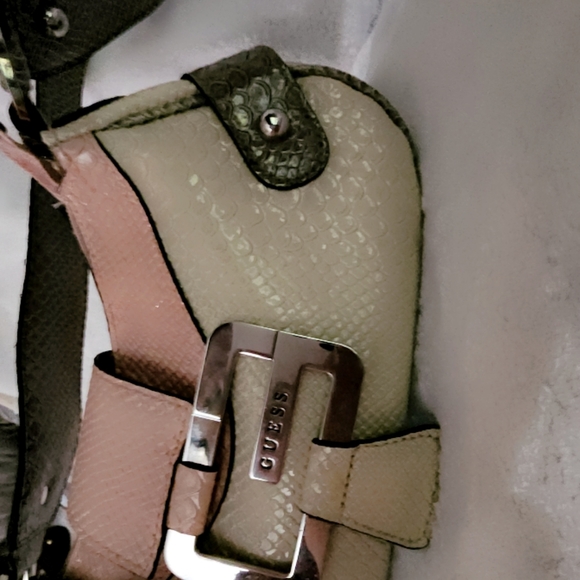 GUESS purse baguette handbag vintage - Picture 3 of 7